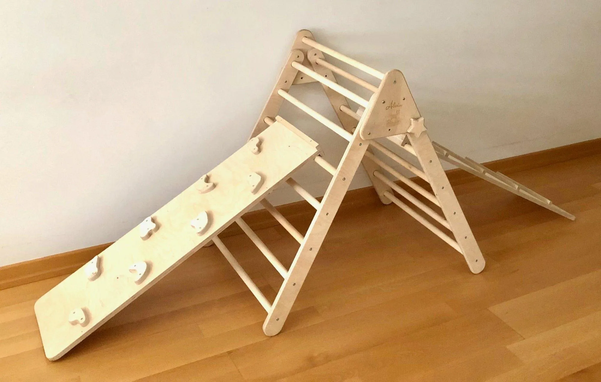 Foldable Climbing Triangle With 2 Ramps