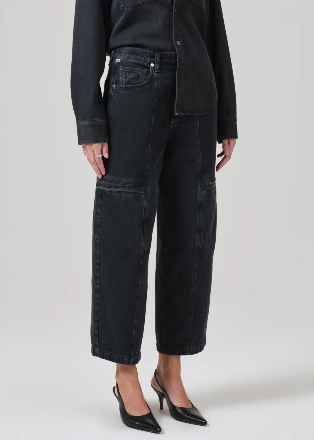 Gianna Seamed Cropped Baggy in Washed Black