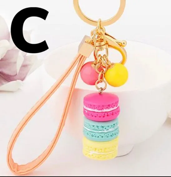 Macaron keychain